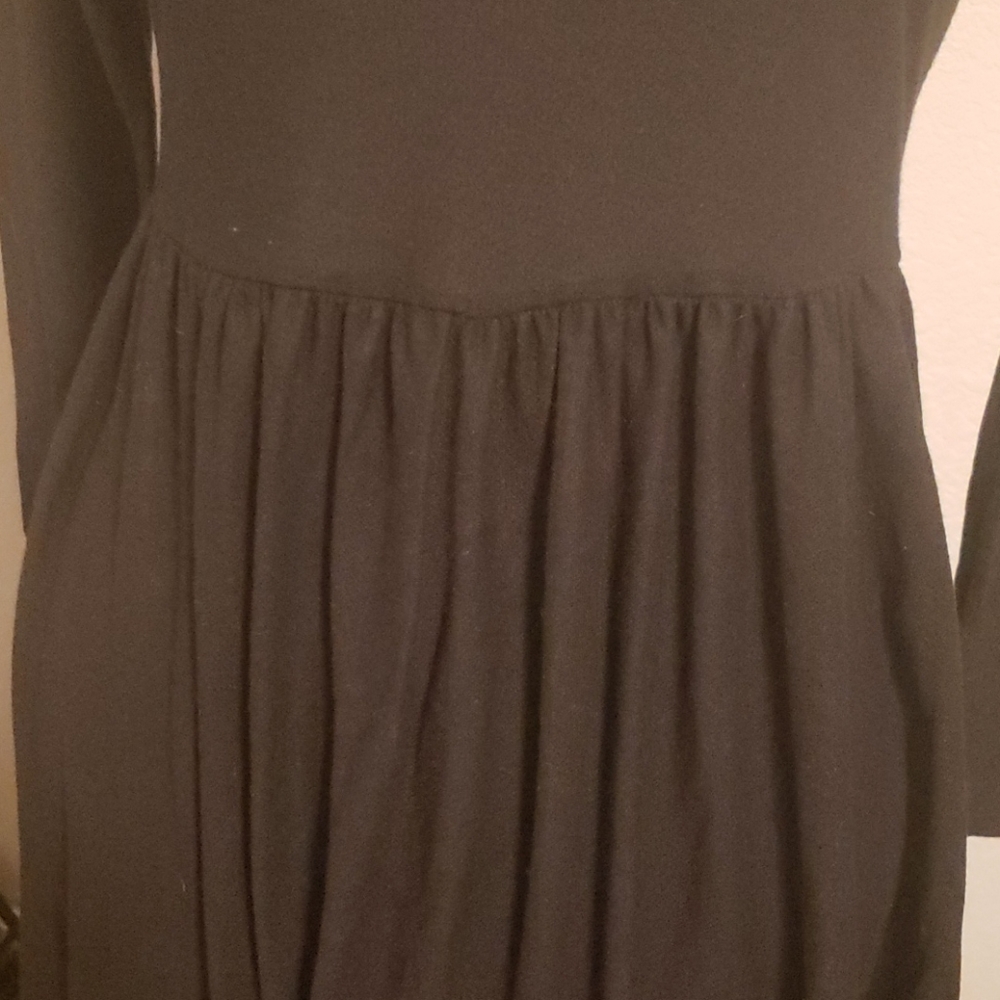 Topshop Black Long Sleeved Skater Dress - Picture 2 of 5